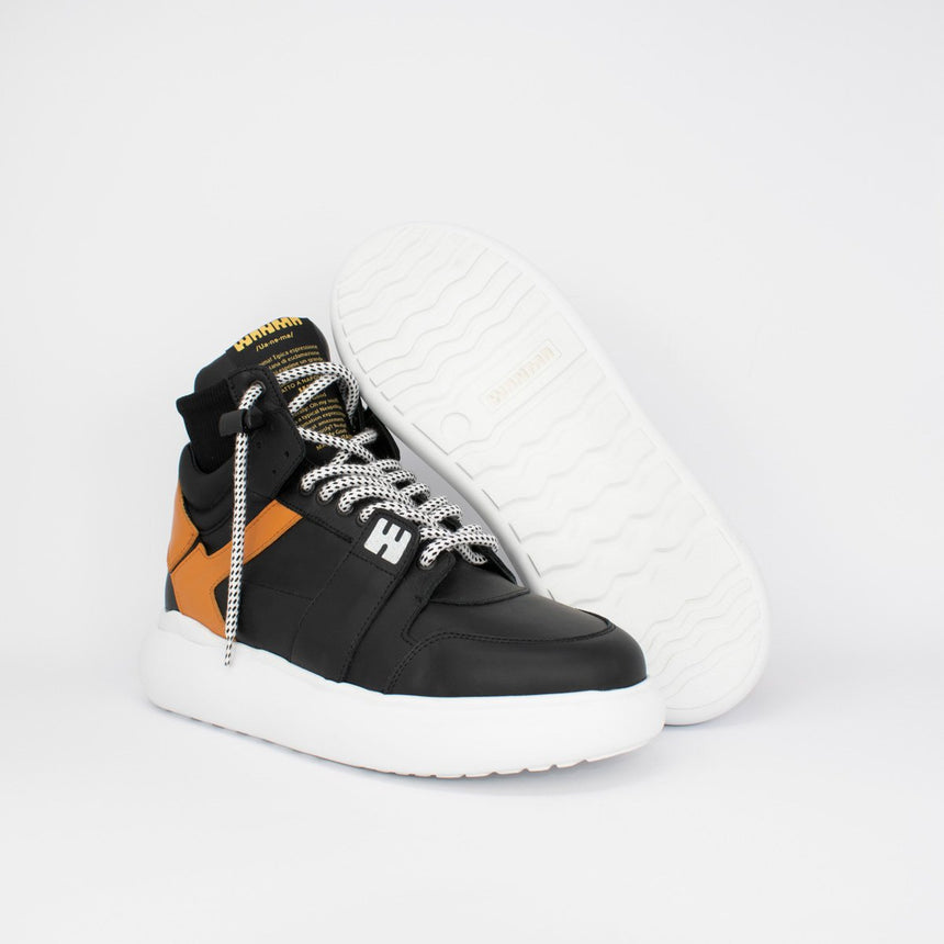 Sneakers B-Boy Nera e Donut